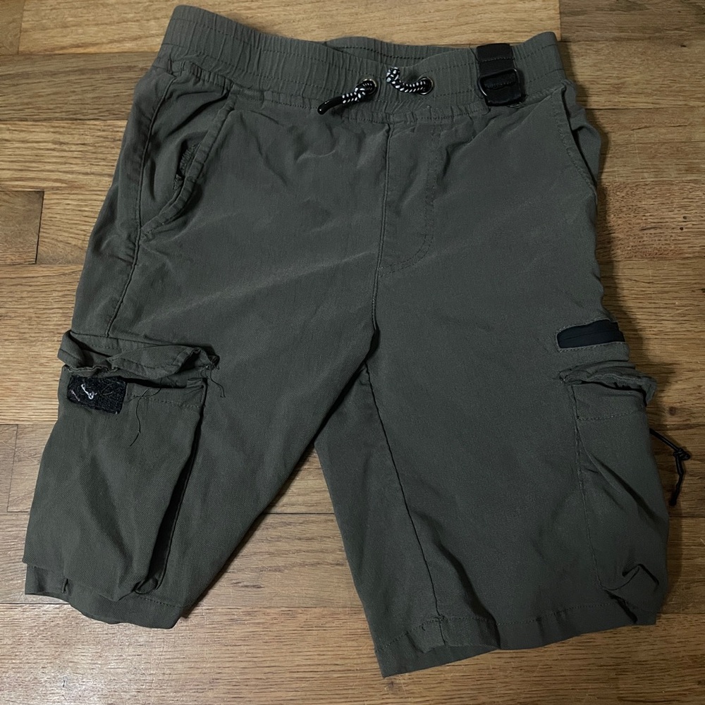 Men's Olive Cargo Shorts